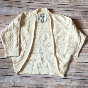 Abercrombie and Fitch Shurp - M/L